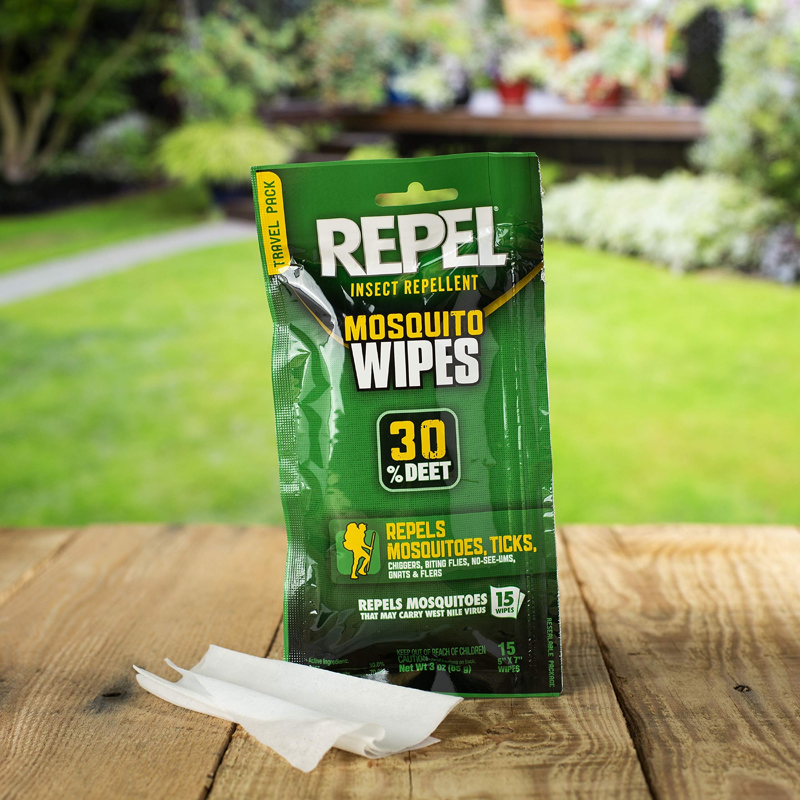 Repel Insect Repellent Mosquito Wipes with 30% DEET - 15 Count Travel Pack, Peppermint & Citronella Scented